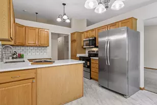 760 Garceau Ln, Vadnais Heights, MN 55127 - Photo 18