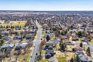 15265 Danbury Ave W, Rosemount, MN 55068 - Photo 38