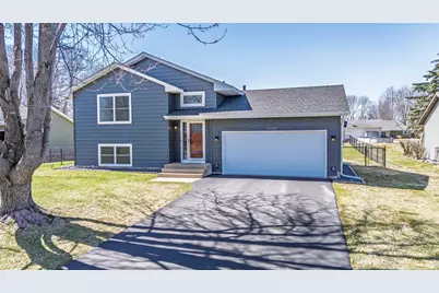 15265 Danbury Avenue W, Rosemount, MN 55068 - Photo 2