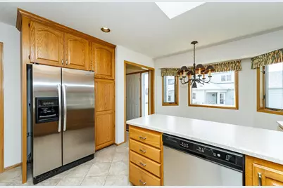 4820 Tee Court SW, Rochester, MN 55902 - Photo 8