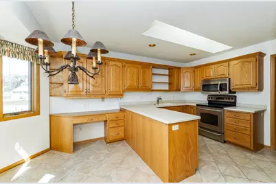 4820 Tee Court SW, Rochester, MN 55902 - Photo 6