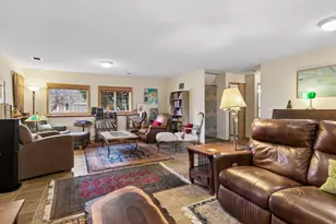 355 Parkview Ln S, Maplewood, MN 55119 - Photo 28