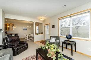 5042 Gambel Ln SE, Rochester, MN 55904 - Photo 4