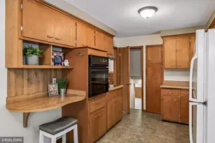 9501 Oliver Ave N, Brooklyn Park, MN 55444 - Photo 10