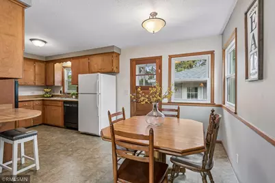 9501 Oliver Avenue N, Brooklyn Park, MN 55444 - Photo 8