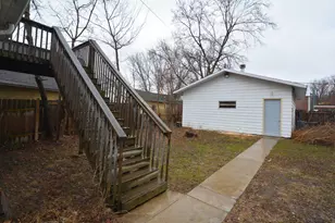 397 Burgess St, Saint Paul, MN 55117 - Photo 24