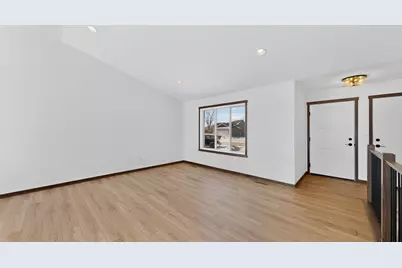 6222 Cody Place NW, Rochester, MN 55901 - Photo 4