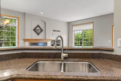 2177 Eagle Trace Lane, Woodbury, MN 55129 - Photo 18