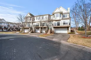 2177 Eagle Trace Ln, Woodbury, MN 55129 - Photo 14