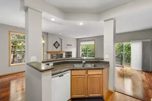 2177 Eagle Trace Ln, Woodbury, MN 55129 - Photo 28