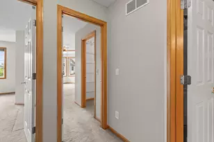 2177 Eagle Trace Ln, Woodbury, MN 55129 - Photo 30
