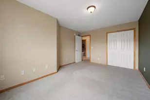 2177 Eagle Trace Ln, Woodbury, MN 55129 - Photo 54