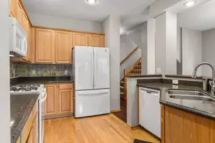 2177 Eagle Trace Ln, Woodbury, MN 55129 - Photo 16