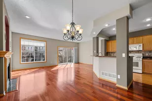 2177 Eagle Trace Ln, Woodbury, MN 55129 - Photo 18