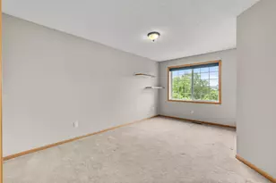 2177 Eagle Trace Ln, Woodbury, MN 55129 - Photo 38