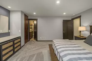 10495 Niblick Ln, Eden Prairie, MN 55347 - Photo 36