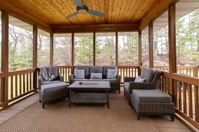 10495 Niblick Lane, Eden Prairie, MN 55347 - Photo 16