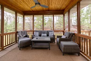 10495 Niblick Ln, Eden Prairie, MN 55347 - Photo 16