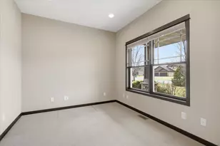 12822 Breckenridge Ln, Rogers, MN 55374 - Photo 14