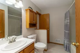 1252 Otter Ridge Rd, White Bear Lake, MN 55110 - Photo 22