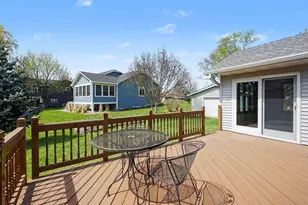 9910 Brookview Rd, Woodbury, MN 55125 - Photo 36