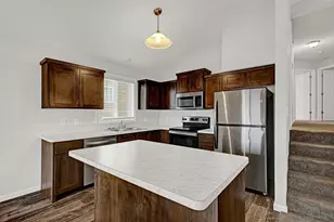 39844 Fawn Ave, North Branch, MN 55056 - Photo 8