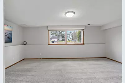 1933 Davis Court, Shakopee, MN 55379 - Photo 32