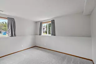 1933 Davis Ct, Shakopee, MN 55379 - Photo 42