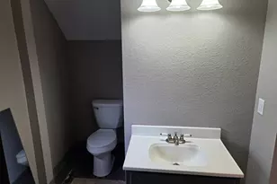 905 Pine St, Hastings, MN 55033 - Photo 14