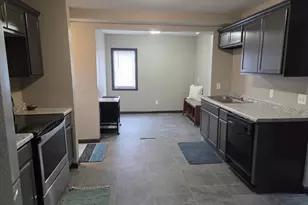 905 Pine St, Hastings, MN 55033 - Photo 6