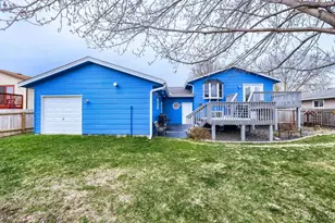 8129 Taylor St NE, Spring Lake Park, MN 55432 - Photo 28