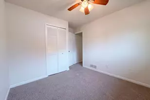 932 Jefferson Ave, Saint Paul, MN 55102 - Photo 4