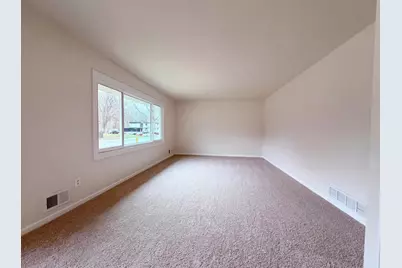 932 Jefferson Avenue, Saint Paul, MN 55102 - Photo 6