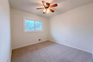 932 Jefferson Ave, Saint Paul, MN 55102 - Photo 8