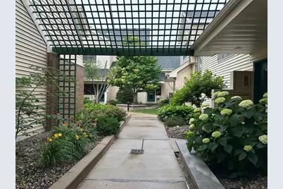 7631 Edinborough Way #5319, Edina, MN 55435 - Photo 6