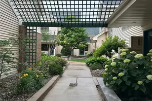 7631 Edinborough Way, Edina, MN 55435 - Photo 6