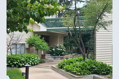 7631 Edinborough Way #5319, Edina, MN 55435 - Photo 2