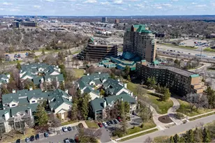 7631 Edinborough Way, Edina, MN 55435 - Photo 38