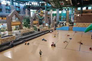 7631 Edinborough Way, Edina, MN 55435 - Photo 52