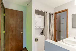 7631 Edinborough Way, Edina, MN 55435 - Photo 28