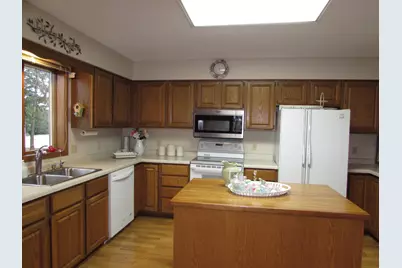 1550 Charles Street, Fairmont, MN 56031 - Photo 8