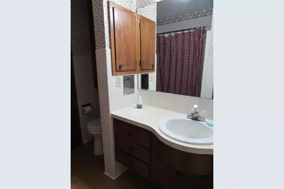 405 N 1st Avenue W, Truman, MN 56088 - Photo 16