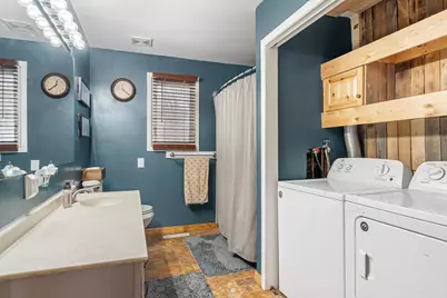 127 E McKinley Street, Owatonna, MN 55060 - Photo 16