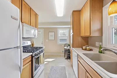 4354 Brunswick Avenue N, Crystal, MN 55422 - Photo 8