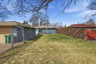 4354 Brunswick Ave N, Crystal, MN 55422 - Photo 28