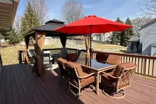 13320 55th Pl N, Plymouth, MN 55442 - Photo 4