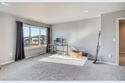 442 Hampton Drive W, Moorhead, MN 56560 - Photo 28