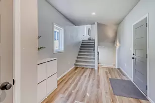 442 Hampton Dr W, Moorhead, MN 56560 - Photo 14