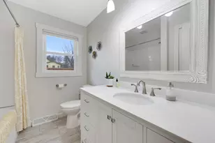 1220 Oak St W, Stillwater, MN 55082 - Photo 18