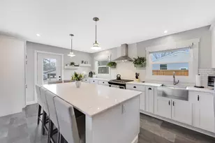 1220 Oak St W, Stillwater, MN 55082 - Photo 8